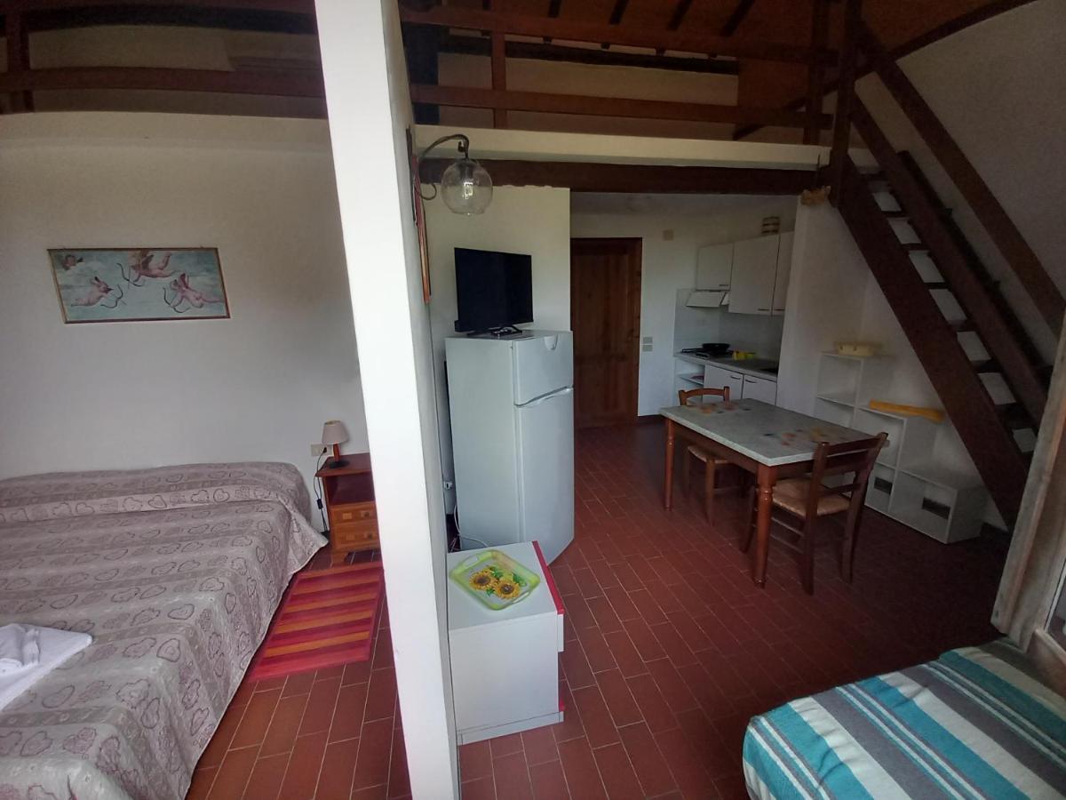 Podere S.Giulia - Casale S.Giulia Riotorto Exteriör bild
