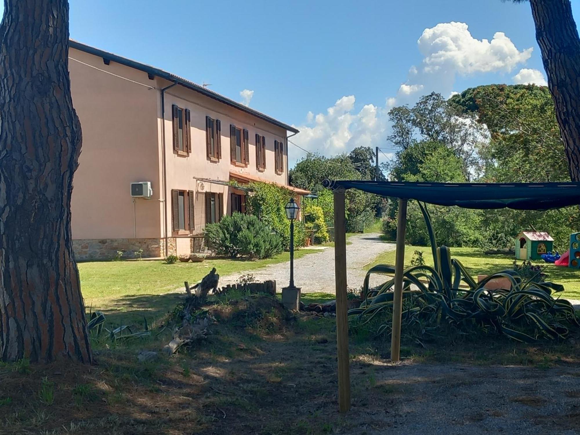 Podere S.Giulia - Casale S.Giulia Riotorto Exteriör bild