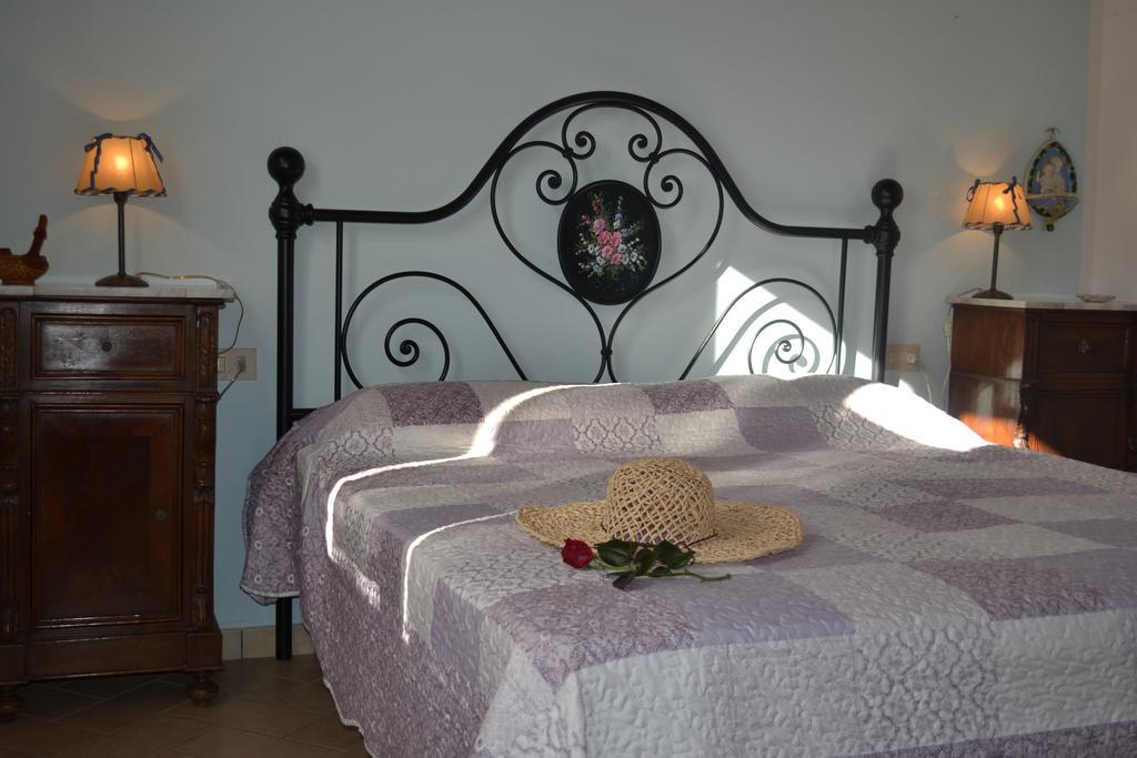 Podere S.Giulia - Casale S.Giulia Riotorto Exteriör bild